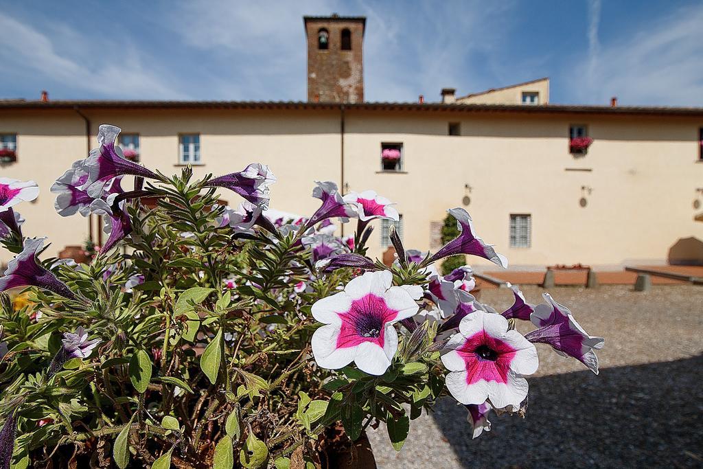 Borgo Sant'Ippolito Country Hotel Ginestra Fiorentina Bagian luar foto