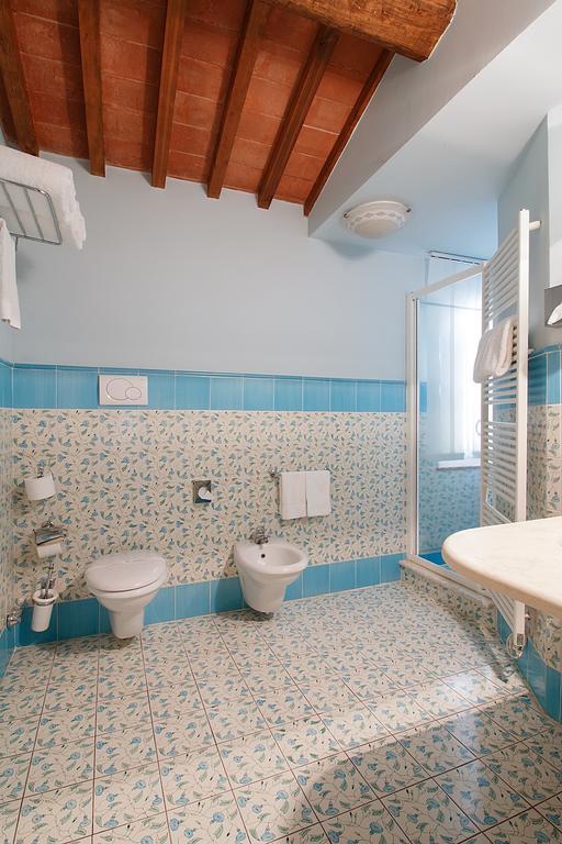Borgo Sant'Ippolito Country Hotel Ginestra Fiorentina Ruang foto