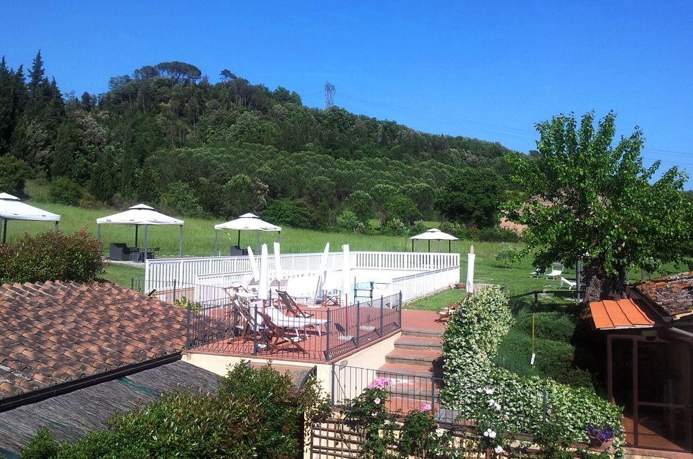 Borgo Sant'Ippolito Country Hotel Ginestra Fiorentina Bagian luar foto